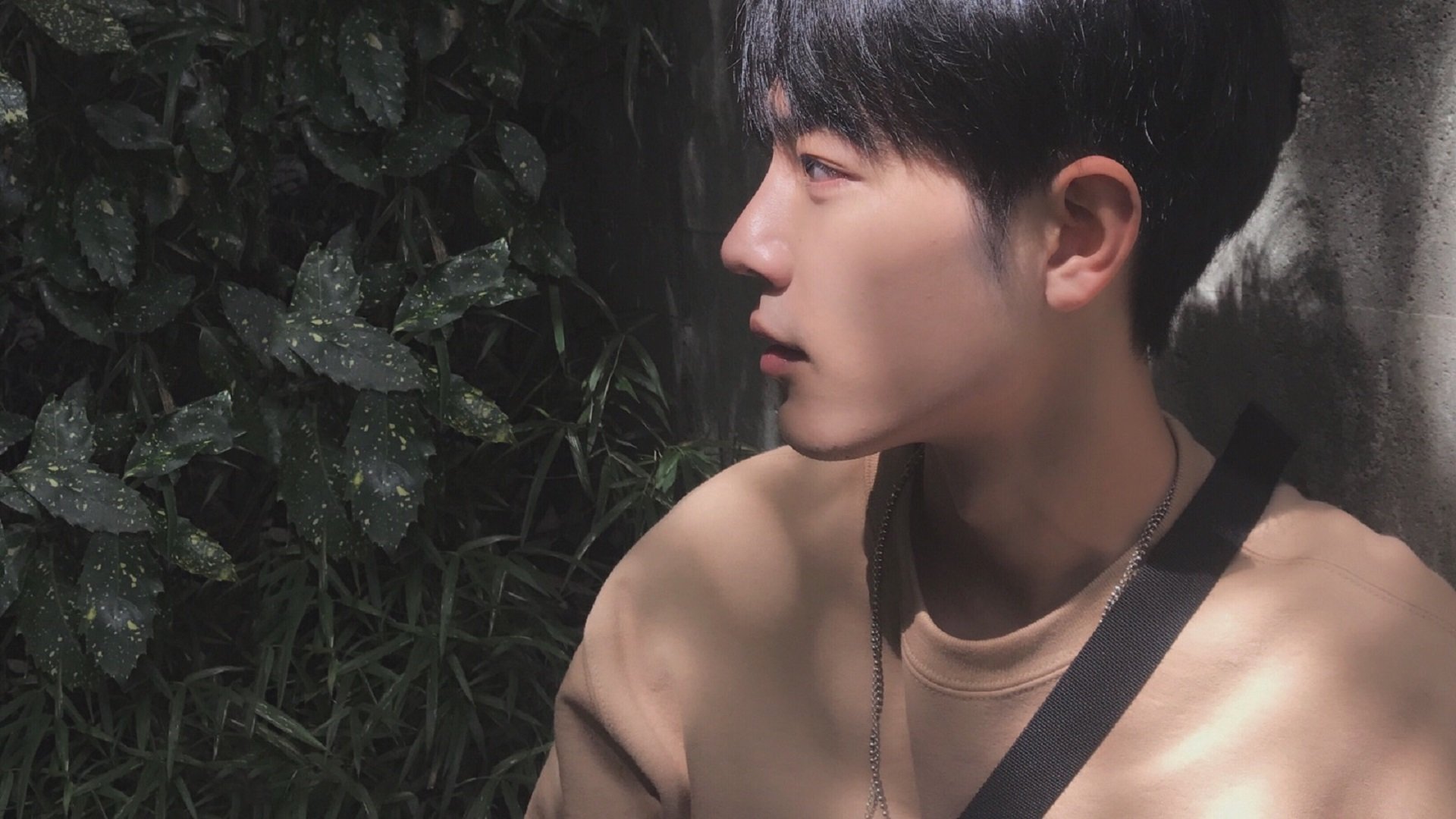 乐鱼体育App下载-英超冲刺激战：悬念不断，精彩好戏不断！，英超冲突